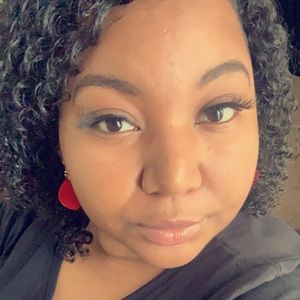 Meet your Posher, Deketria